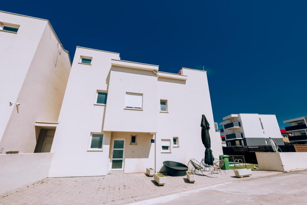 Villa Jasmina Novalja Luaran gambar